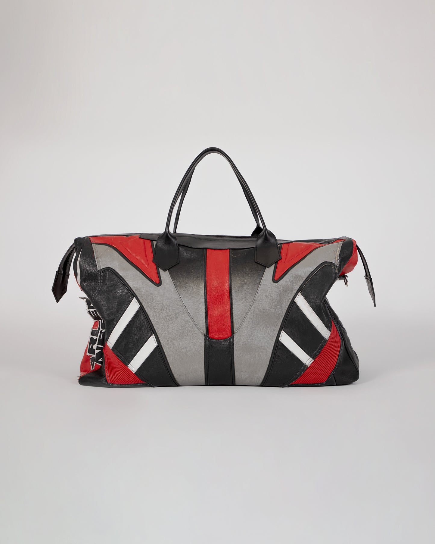 LEATHER TRAVEL BAG 8/9