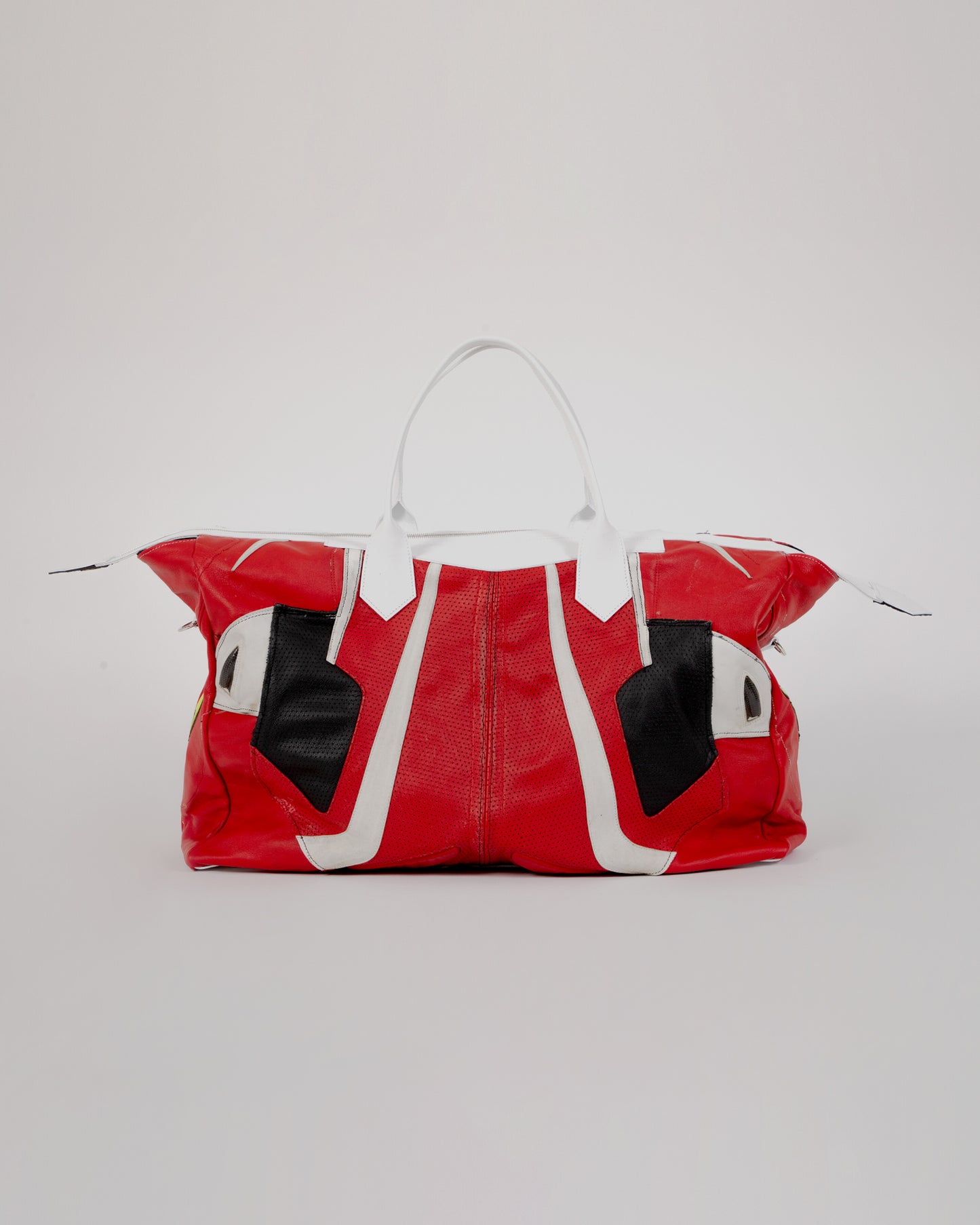 LEATHER TRAVEL BAG 5/9