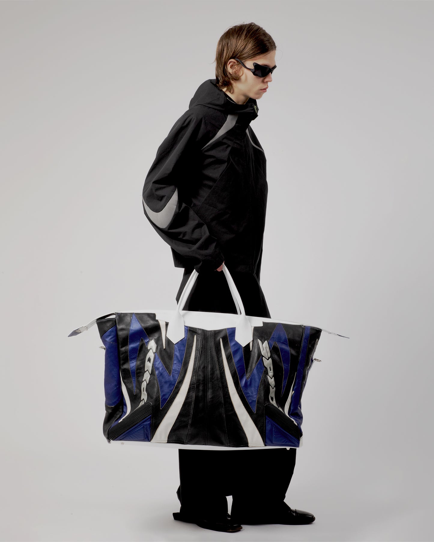 LEATHER TRAVEL BAG 7/9