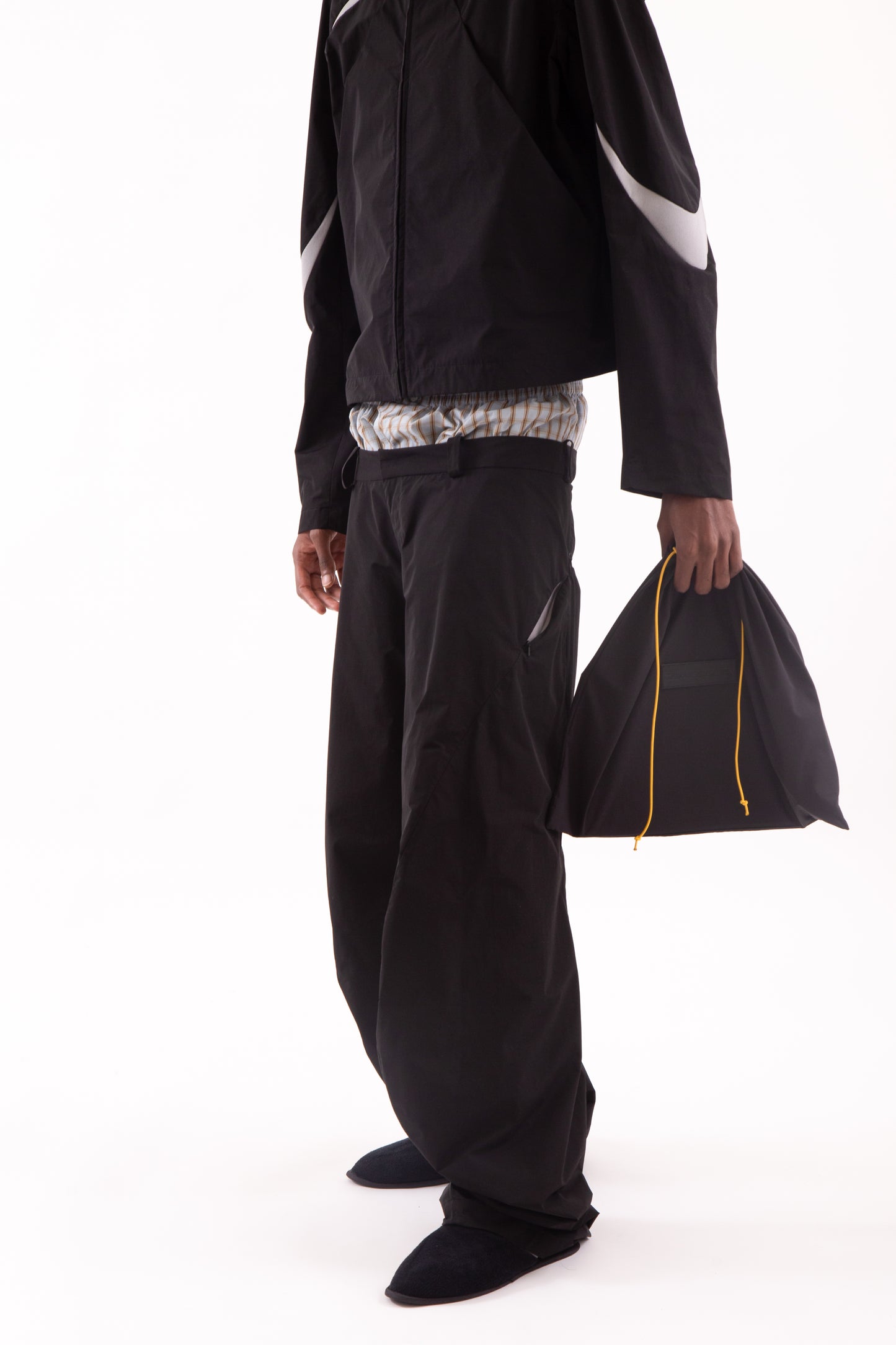 Curved Track Bottom [Black]