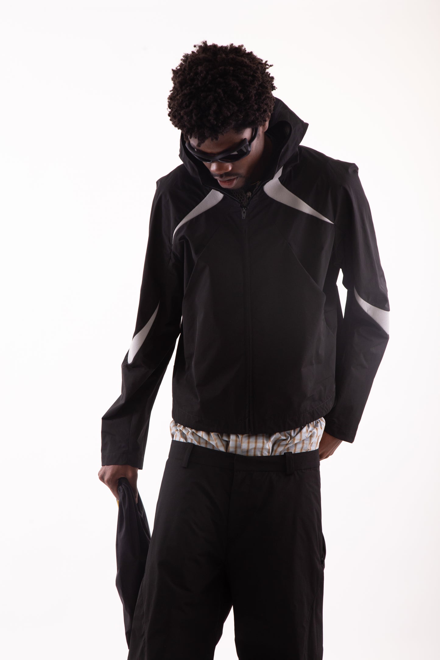 Curved Track Top [Black]